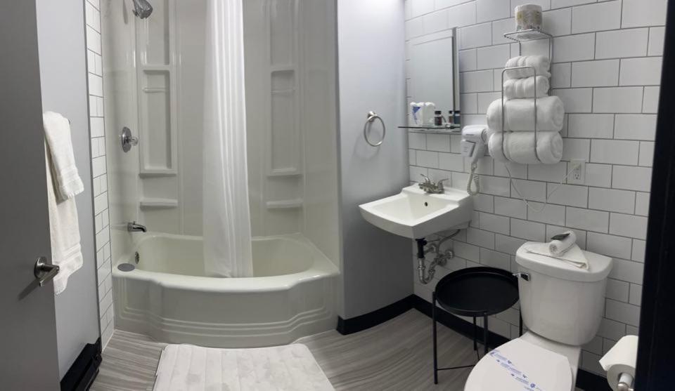 Acadian Hotel สตีเฟนวิลล์ ภายนอก รูปภาพ